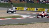 Igen Alonso i sin fine Ferrari. Kan han vinde det hele??